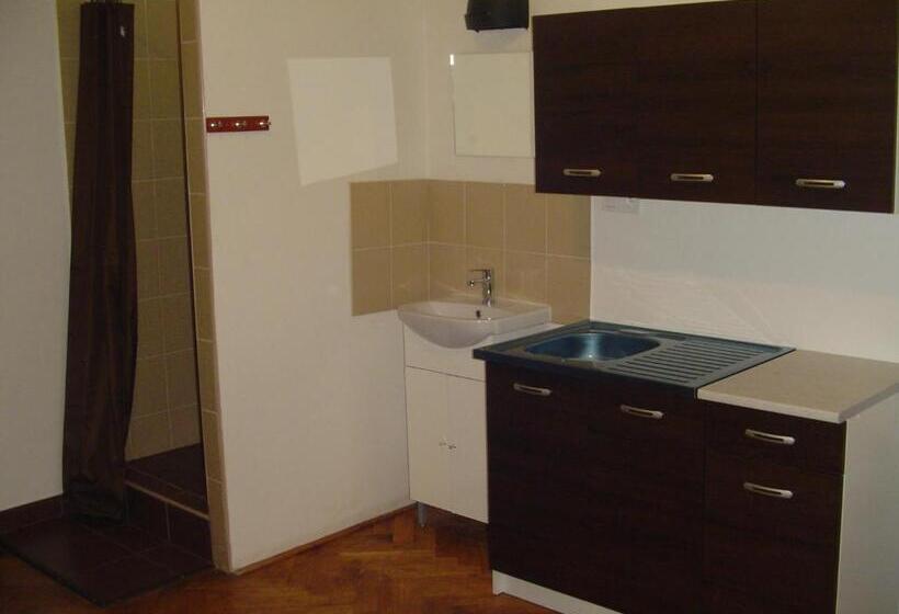 Standard Room, Ubytovanie Danube