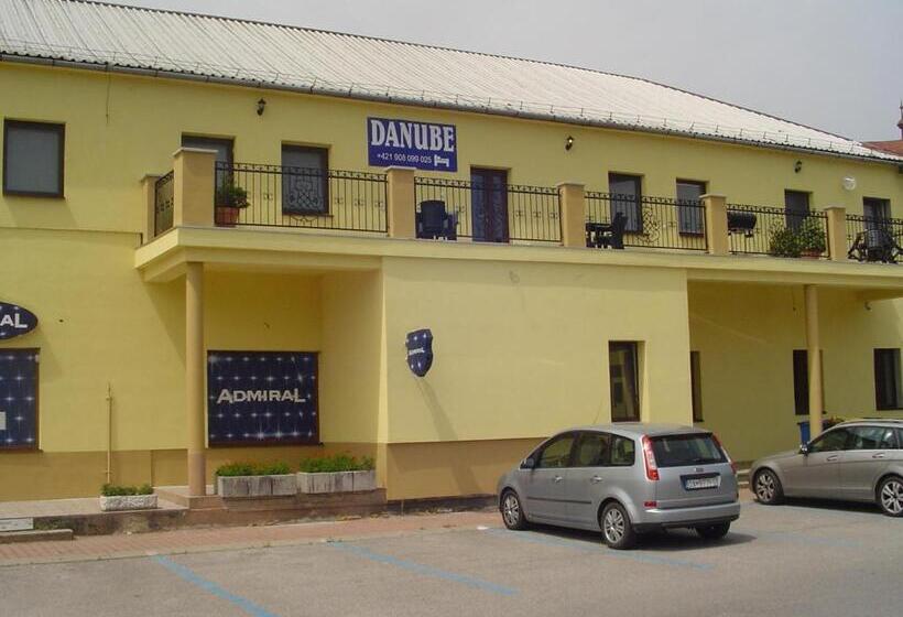 Deluxe-huone Näkymä, Ubytovanie Danube