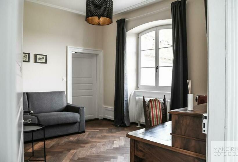 סוויטה דלוקס, Manoir De La Côte Dieu