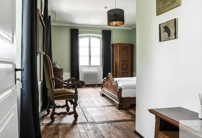 デラックスルーム, Manoir De La Côte Dieu