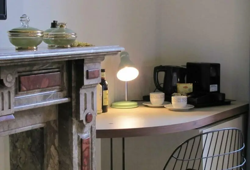 スタンダードルーム, B&b La Corderie