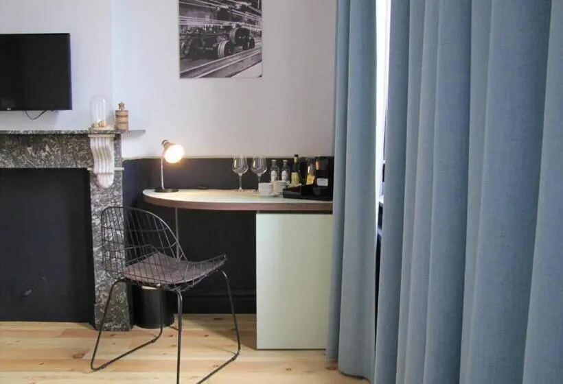デラックスルーム, B&b La Corderie