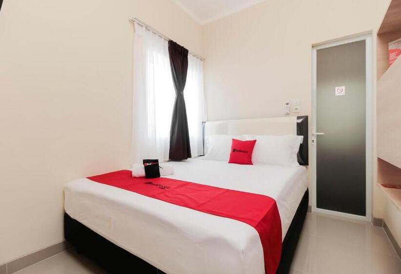 スタンダードルーム, Reddoorz Near Soekarno Hatta Airport