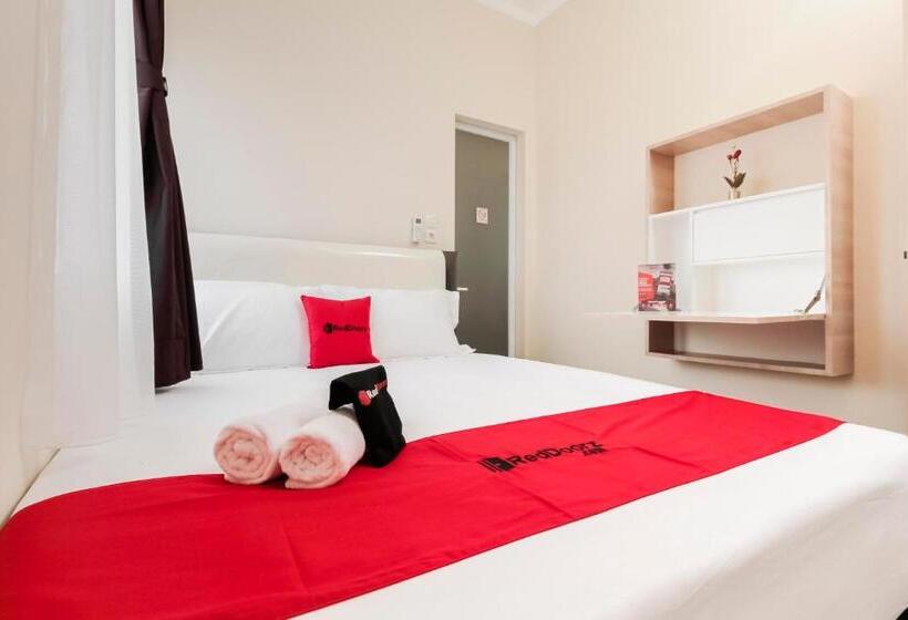 エコノミールーム, Reddoorz Near Soekarno Hatta Airport