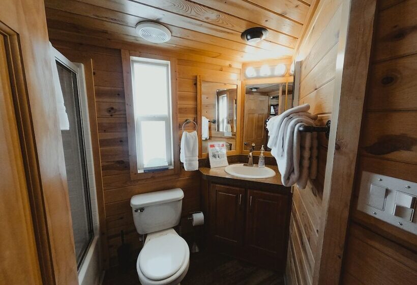 Хижина Deluxe, Ouray Riverside Resort   Inn & Cabins
