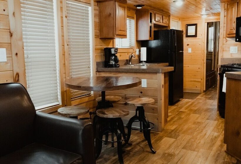 קוטג' דלוקס, Ouray Riverside Resort   Inn & Cabins