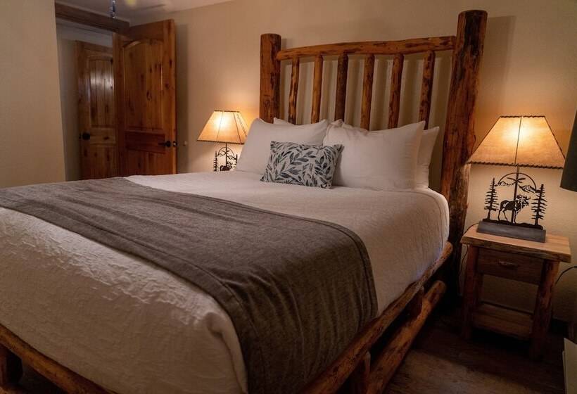 Люкс Премиум, Ouray Riverside Resort Inn & Cabins