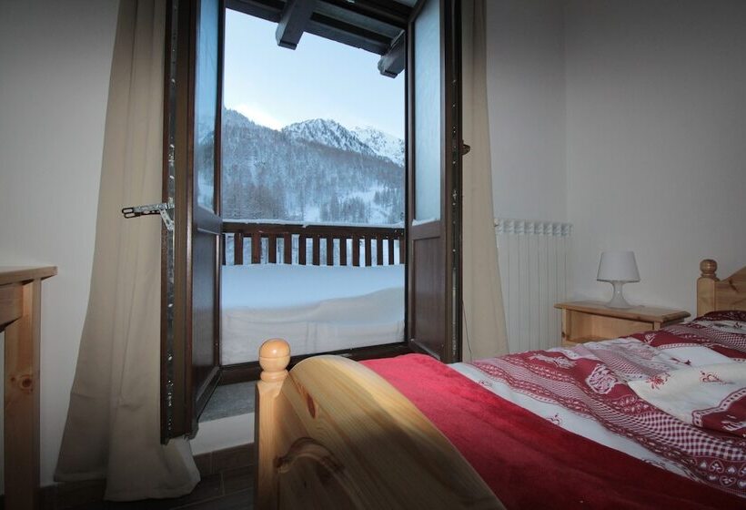 スタンダード4人部屋, Al Foiron