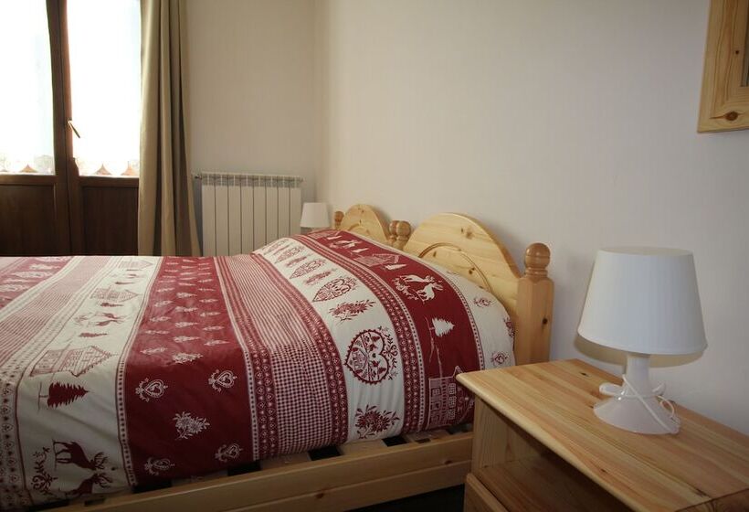 スタンダード4人部屋, Al Foiron