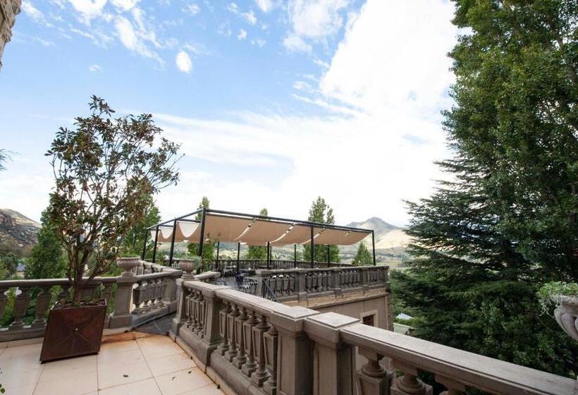 디럭스 룸 킹사이즈 침대, Il Castello