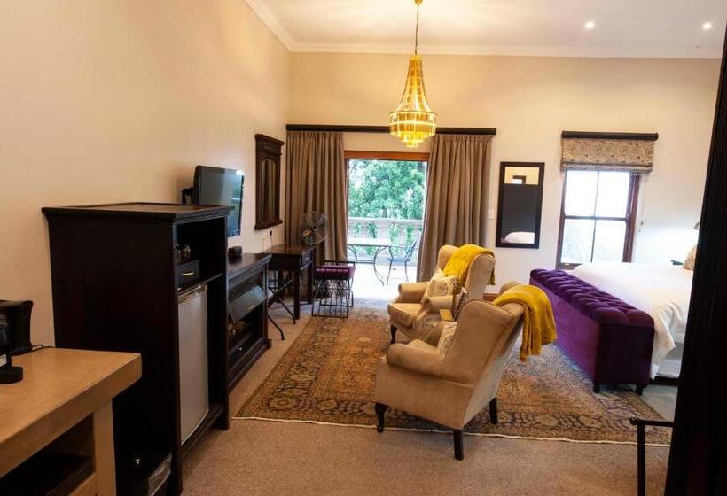 스탠다드 룸 킹사이즈 침대, Il Castello