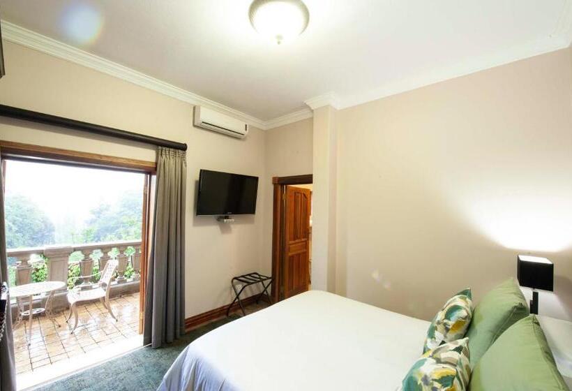 Cameră Standard cu Balcon, Il Castello