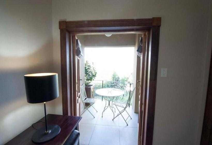 스탠다드 룸 킹사이즈 침대, Il Castello