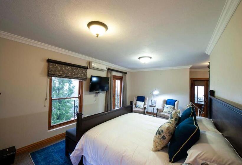 스탠다드 룸 킹사이즈 침대, Il Castello