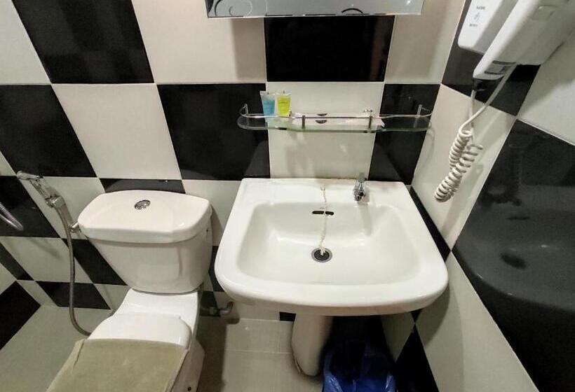 Quarto superior, Tambun Warm