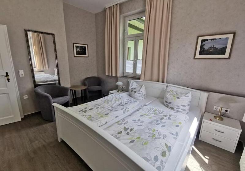 Номер Стандарт, Pension Am Nicolaiplatz