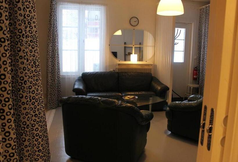 スタンダードルーム, Affären Må Bra