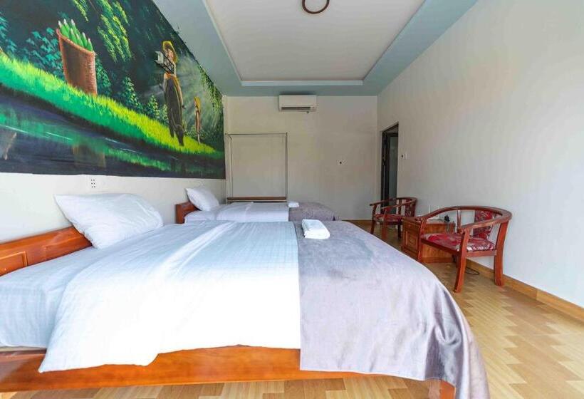 اتاق استاندارد چهار تخته, Palafita Bungalow