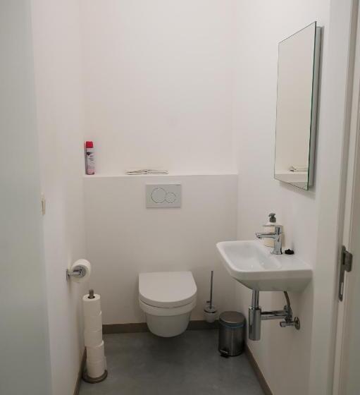 带1个卧室的公寓, Landlord Bij Leuven