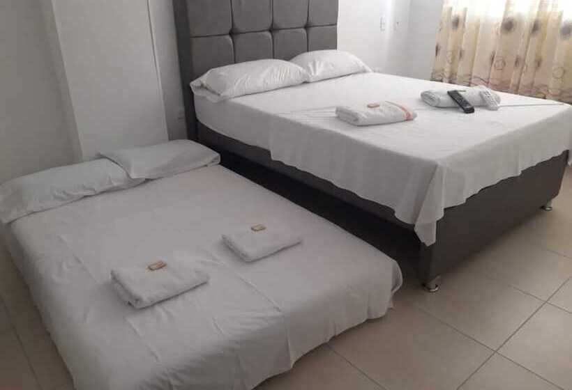 패밀리 룸, Hostal Piedra Del Sol