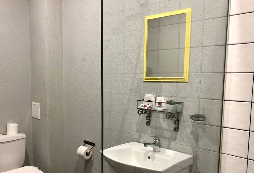 스탠다드 룸, Skyler Guest House