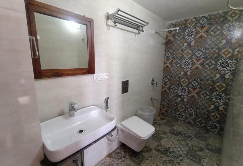 Quarto Superior Cama King, Riviera Madaar Resort