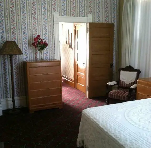 デラックスルーム, Lodi Hill House