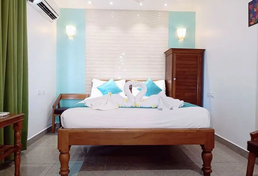 اتاق لوکس, Le Holiday Inn