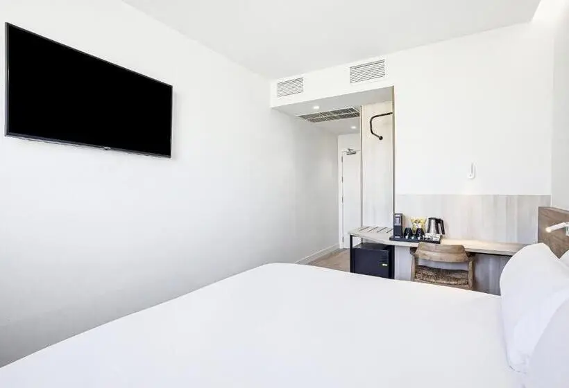 اتاق لوکس, B&b Hotel Cieza