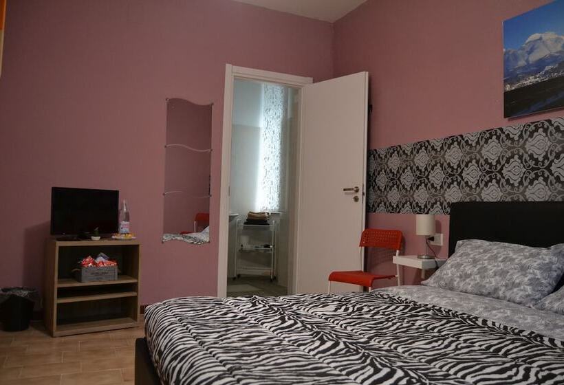 اتاق لوکس, B&b Le Grotte