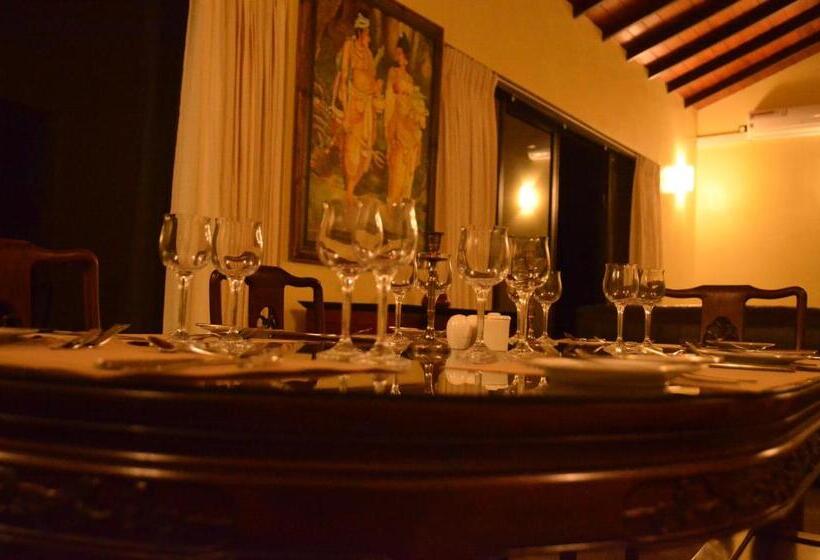 패밀리 스위트, Sigiriya King S Resort