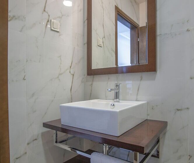 اتاق استاندارد, Twelve By Aycon