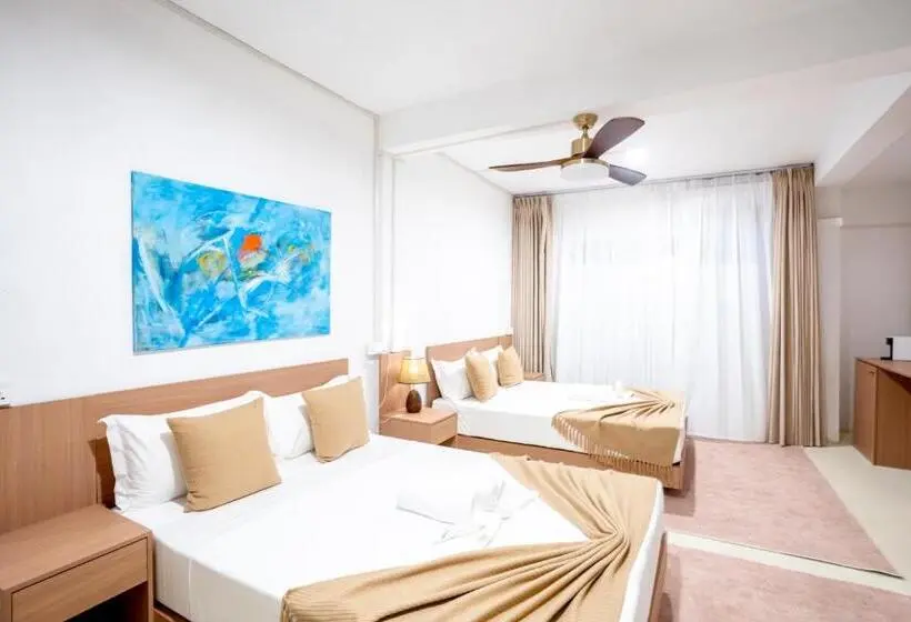 اتاق استاندارد با بالکن, Panda Express Guesthouse