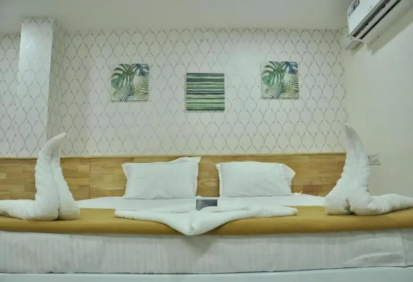 Chambre Quadruple Deluxe, Aditis