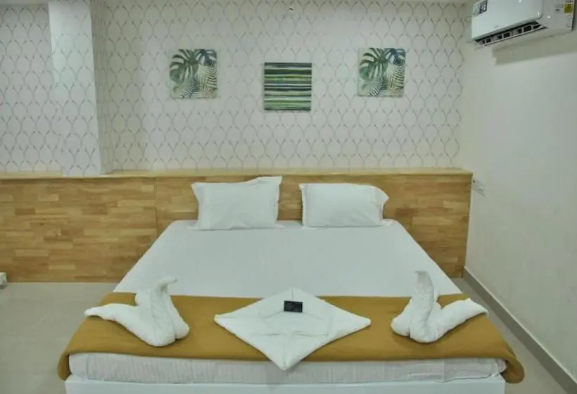 Chambre Quadruple Deluxe, Aditis