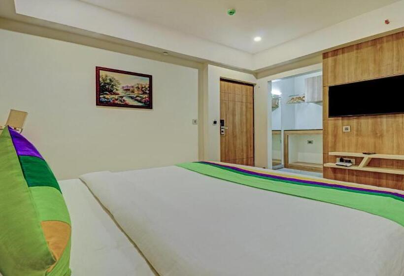 Номер Deluxe, Treebo Seaesta Rk Beach