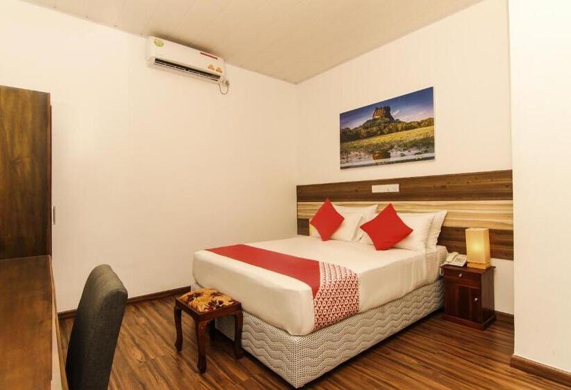 غرفة ديلوكس, Clove Transit