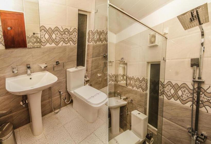 Family Suite, Clove Transit