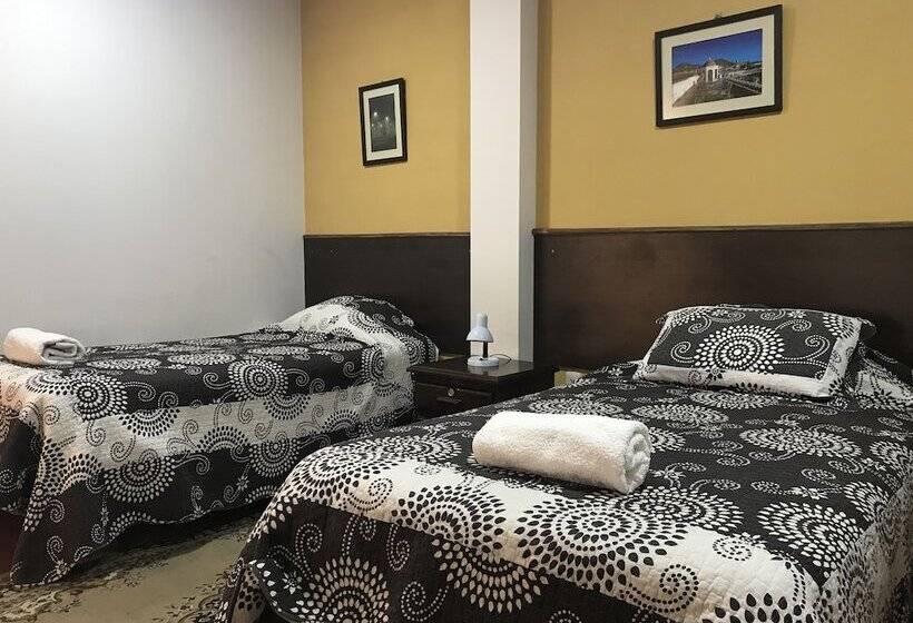 اتاق استاندارد, Cittadella Hostal