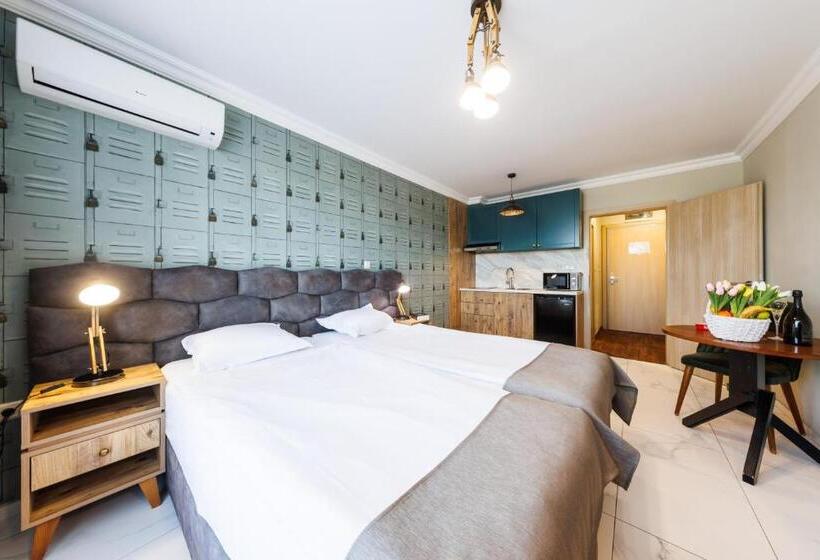 סטודיו דלוקס, Avenue Hotel   Free Parking