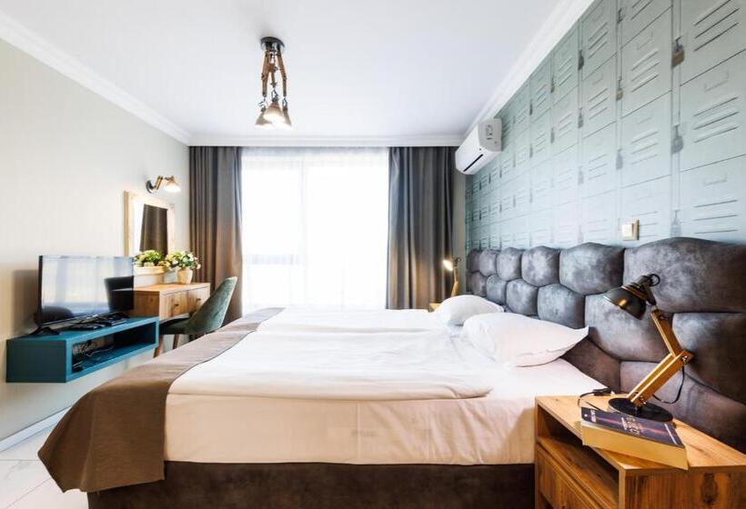 סטודיו דלוקס, Avenue Hotel   Free Parking