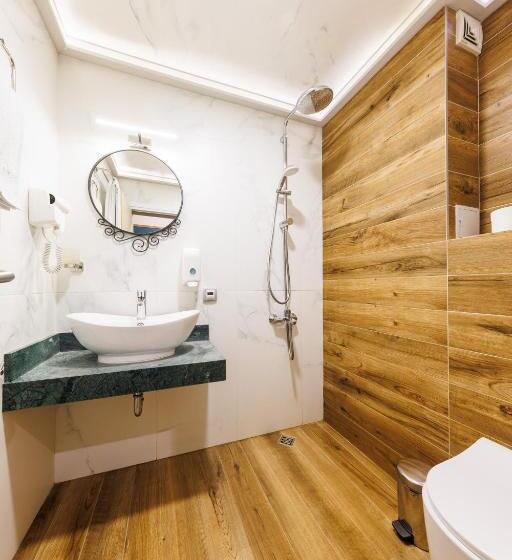 דירת שני חדרים, Avenue Hotel   Free Parking