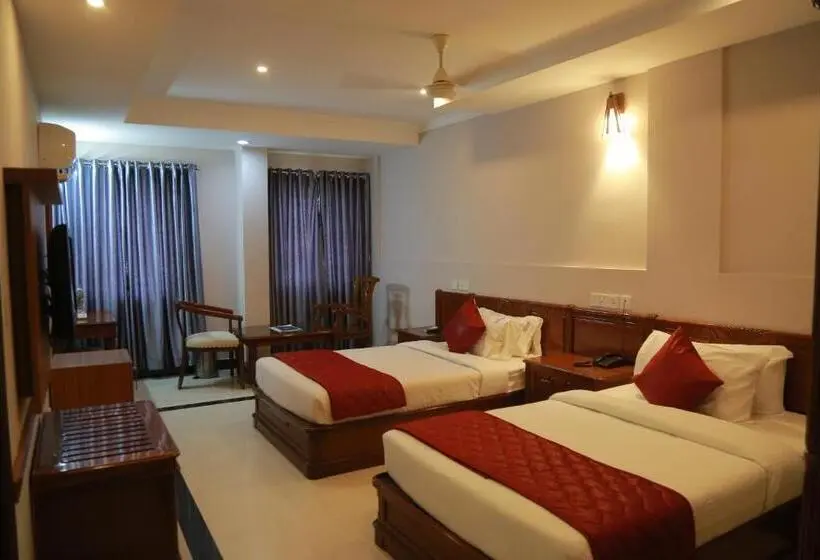Deluxe Zimmer, Jyothis Regency