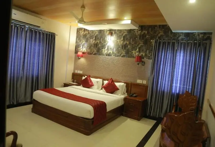 Familien Suite, Jyothis Regency