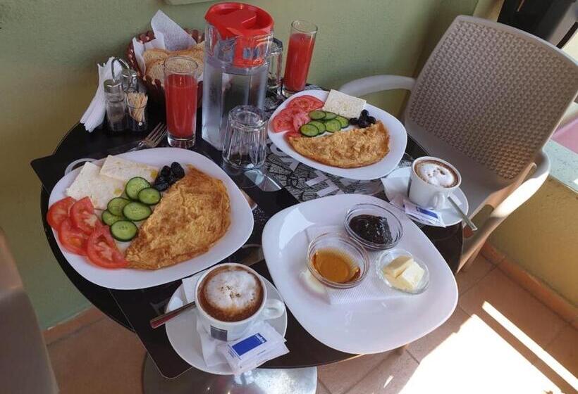 חדר סטנדרט, Marion