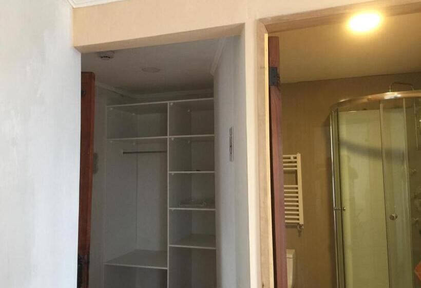 اتاق استاندارد, Parque La Pajarera