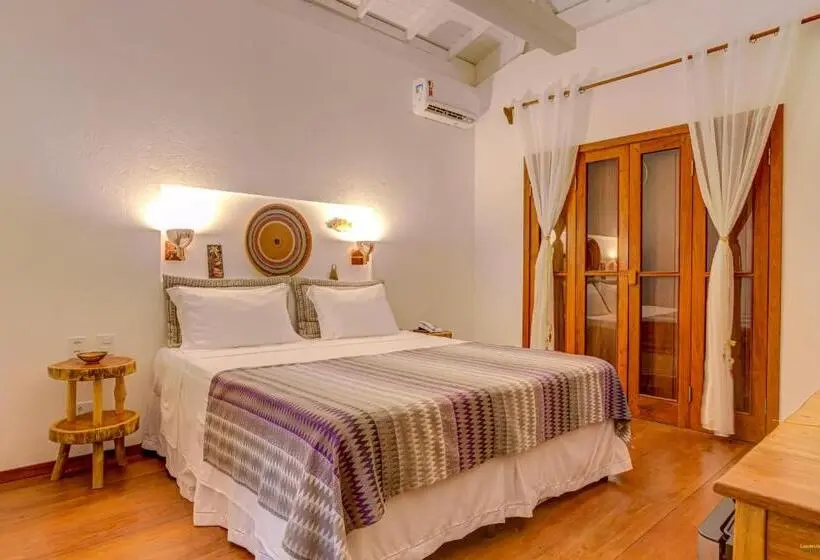 デラックスルーム, A Casa De Gabriella