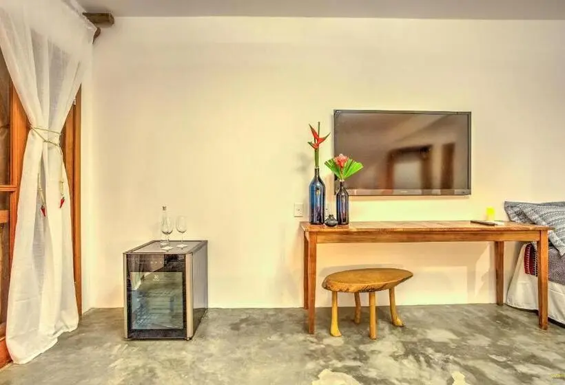 デラックスの４人部屋, A Casa De Gabriella