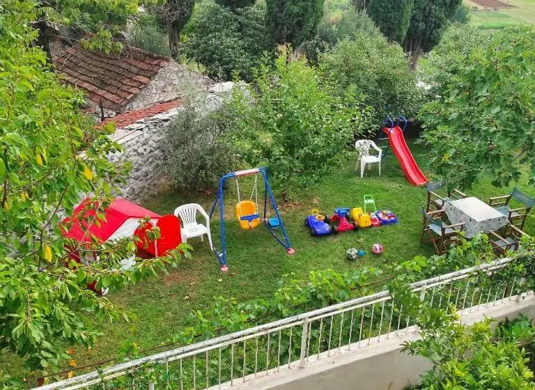 آپارتمان 1 خوابه, Nijona 1
