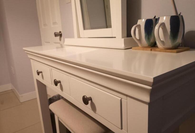 스탠다드 룸, Riverside Rooms